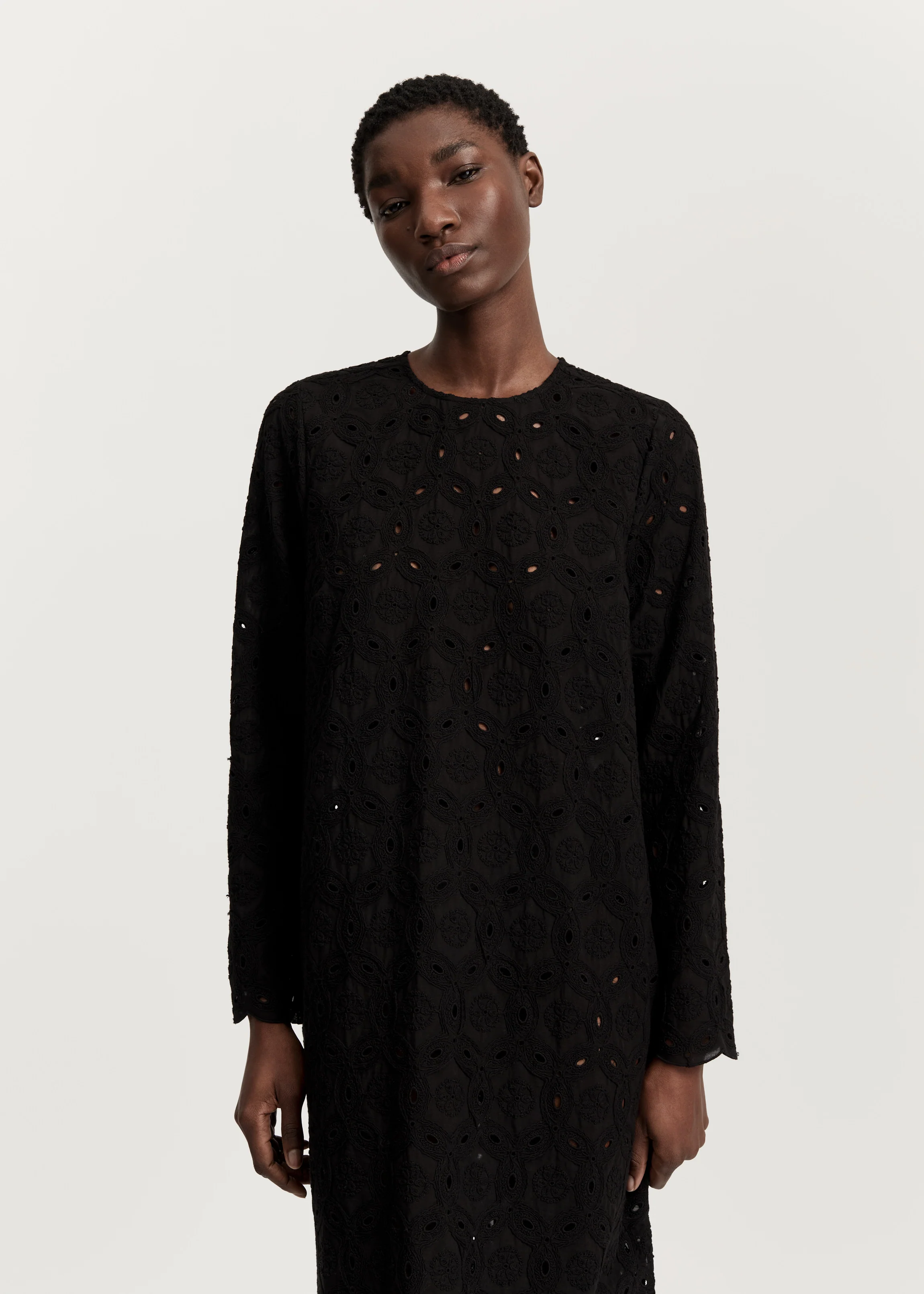 Novia dress embroidery | Black - Image 4